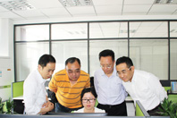 �е�Э�Ṥҵ��¯�ֻ����³�����DUOBAO�౦ -1